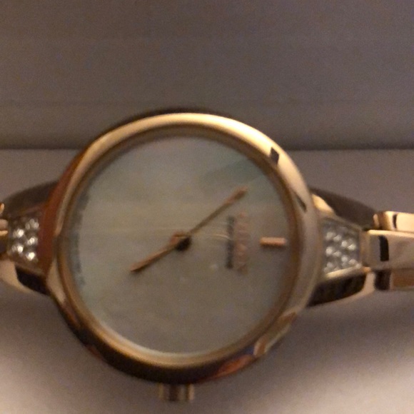 🤗🤗🤗Gold Citizens watch - Picture 2 of 6